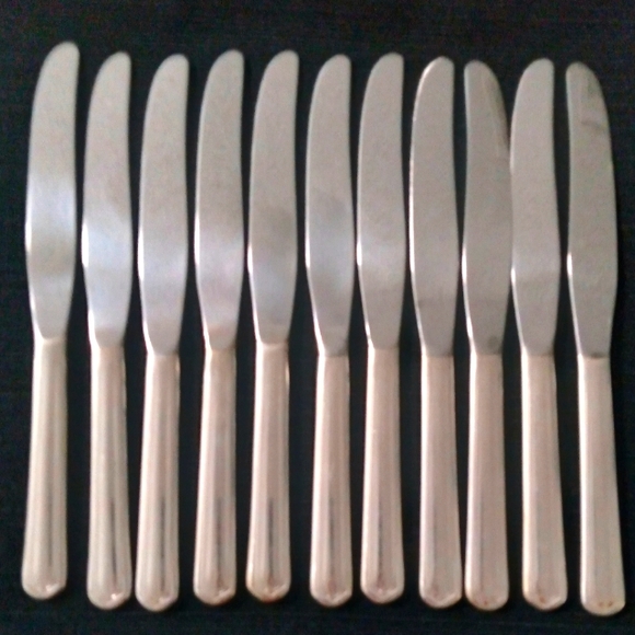 International Silver Company Other - 11 Vintage Silver Plate Knives